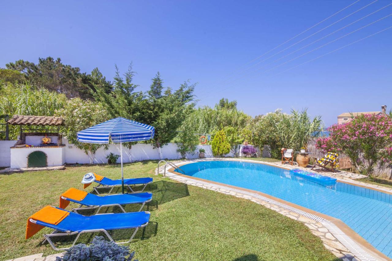 Villa Emilia ซีดารี ภายนอก รูปภาพ